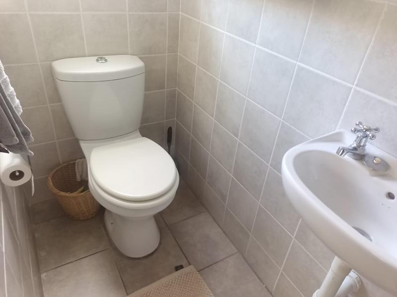 3 Bedroom Property for Sale in Franskraal Western Cape